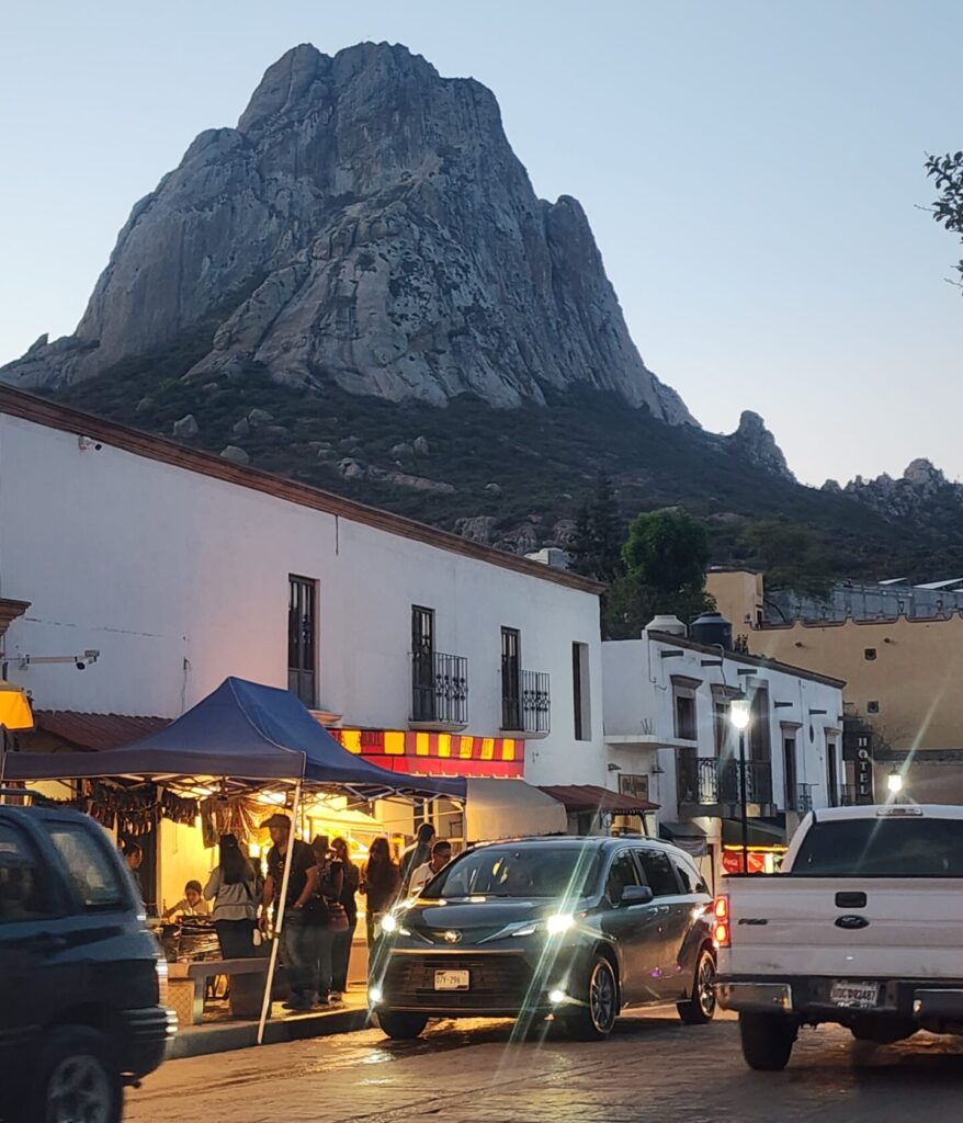 5 razones por las que Peña de Bernal será tu próxima escapada favorita