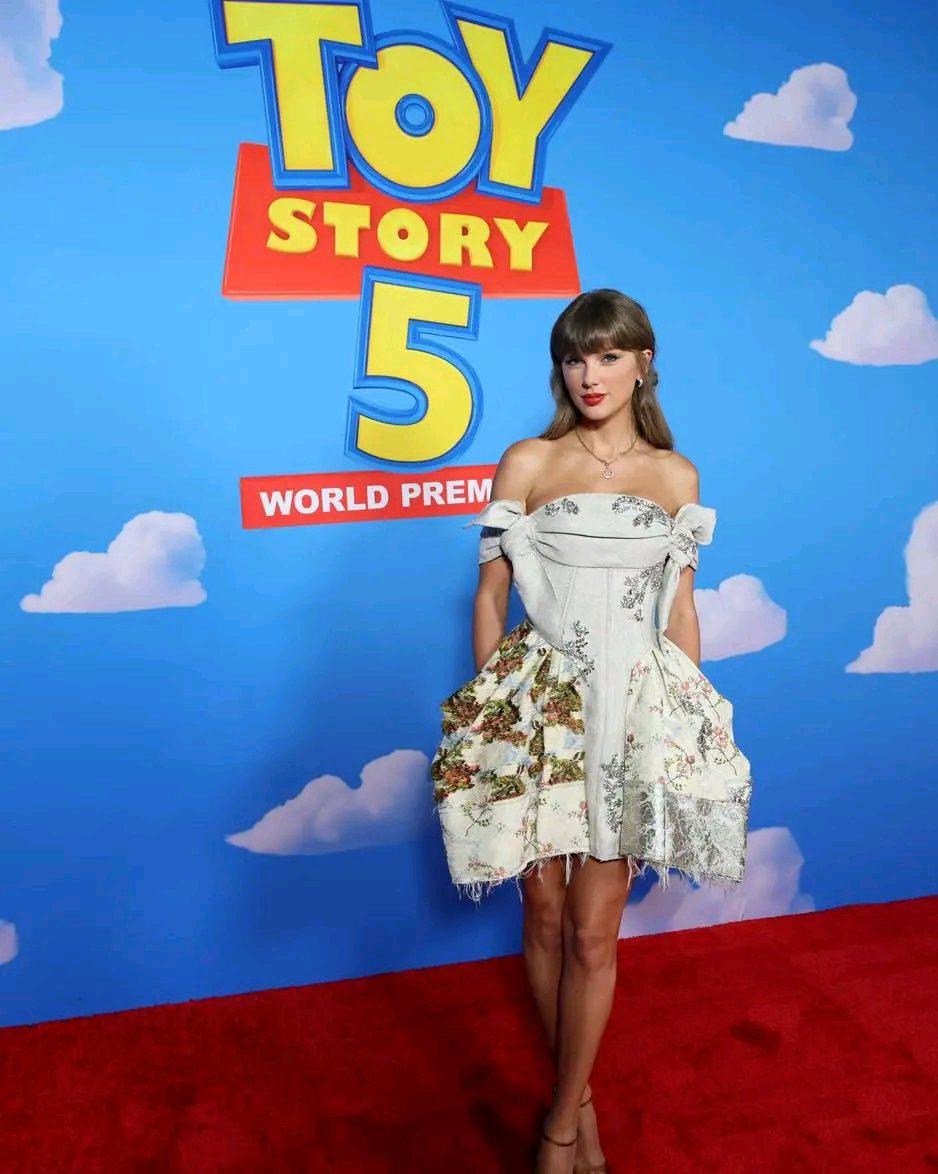 Toy Story 5 brilla en Los Ángeles con la inesperada aparición de Taylor Swift