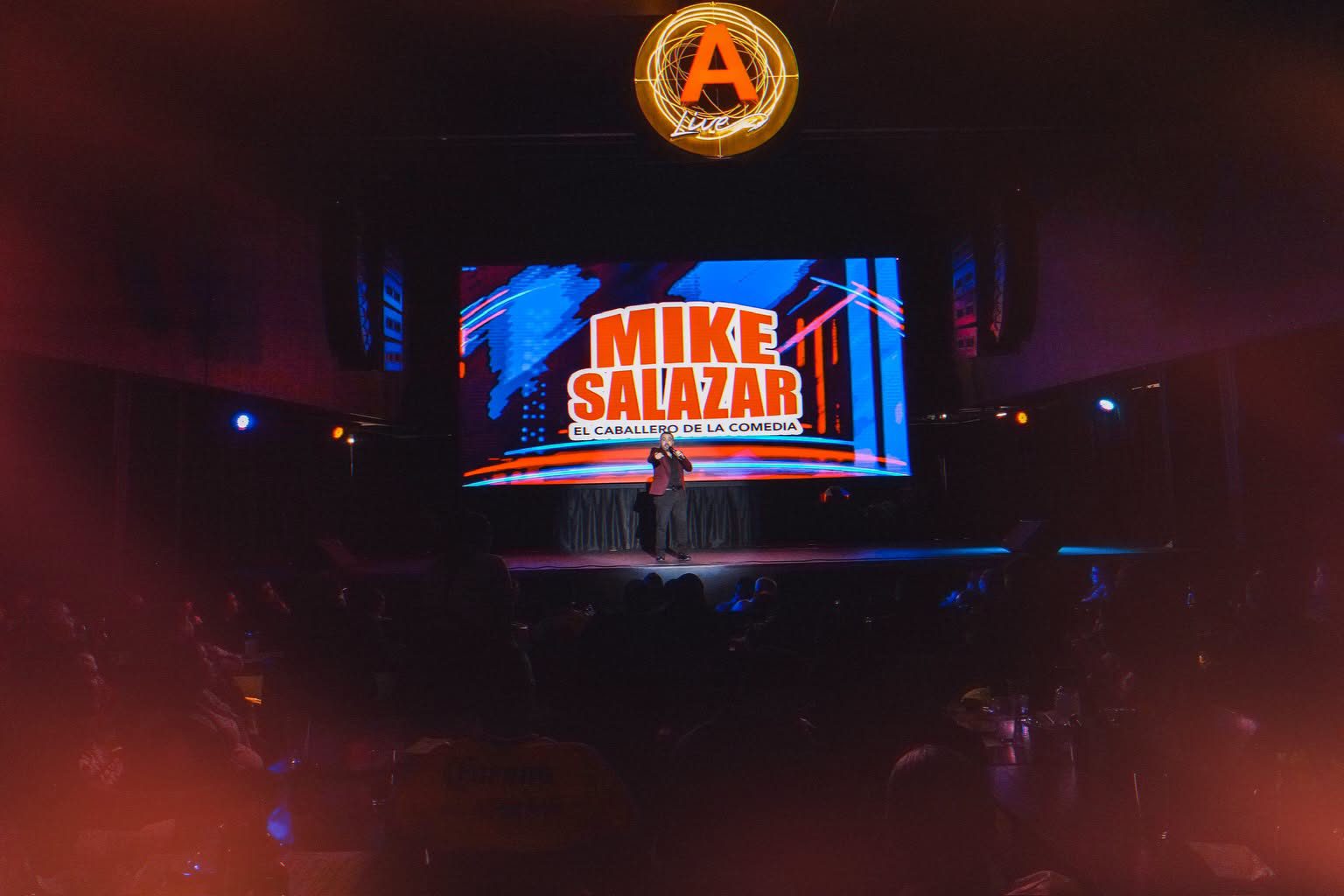 Mike Salazar conquista Metepec con dos funciones SOLD OUT en Alboa