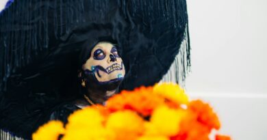 Catrina con flores, imagen ilustrativa