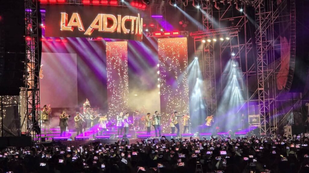 La Adictiva en Toluca: 45 mil personas, tambora y una noche de fiesta en el Alfeñique 2026
